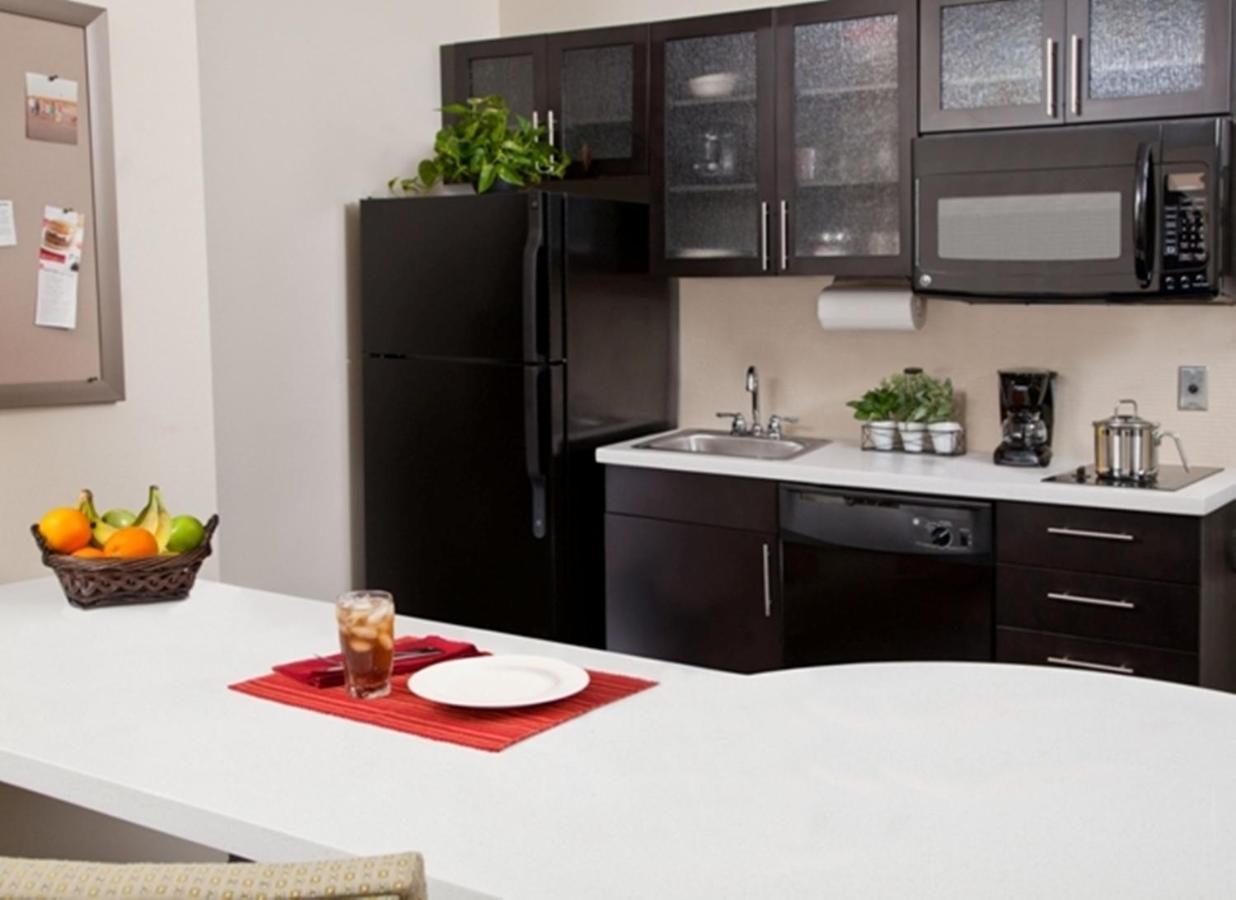 Candlewood Suites Lakeville I-35 By Ihg Ruang foto